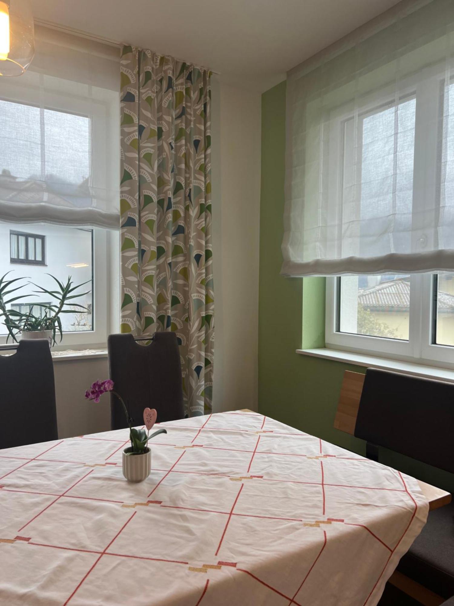 LOIDLs GUESTHOUSE Traunkirchen Exterior foto